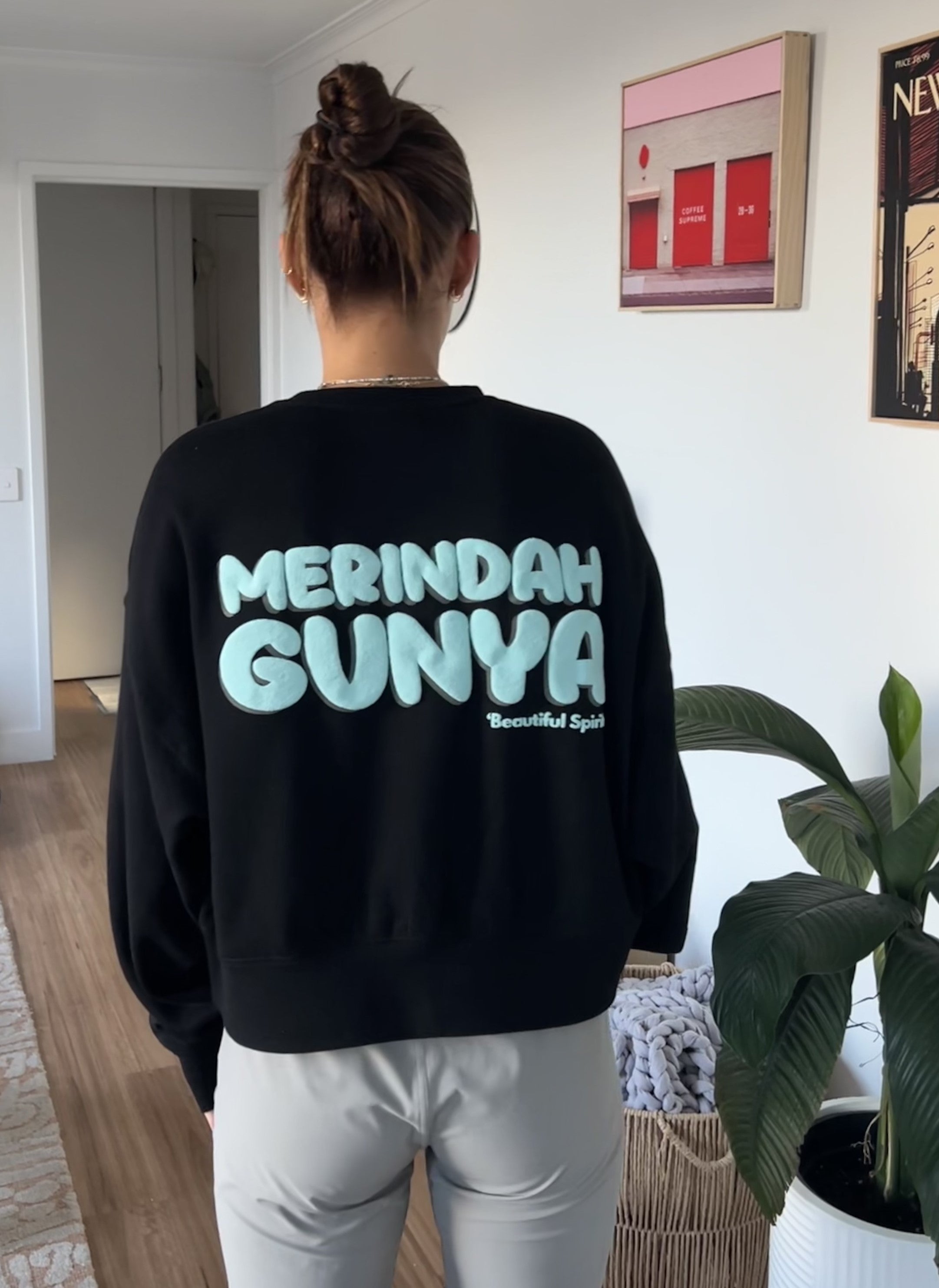 MG PUFF CREW NECK