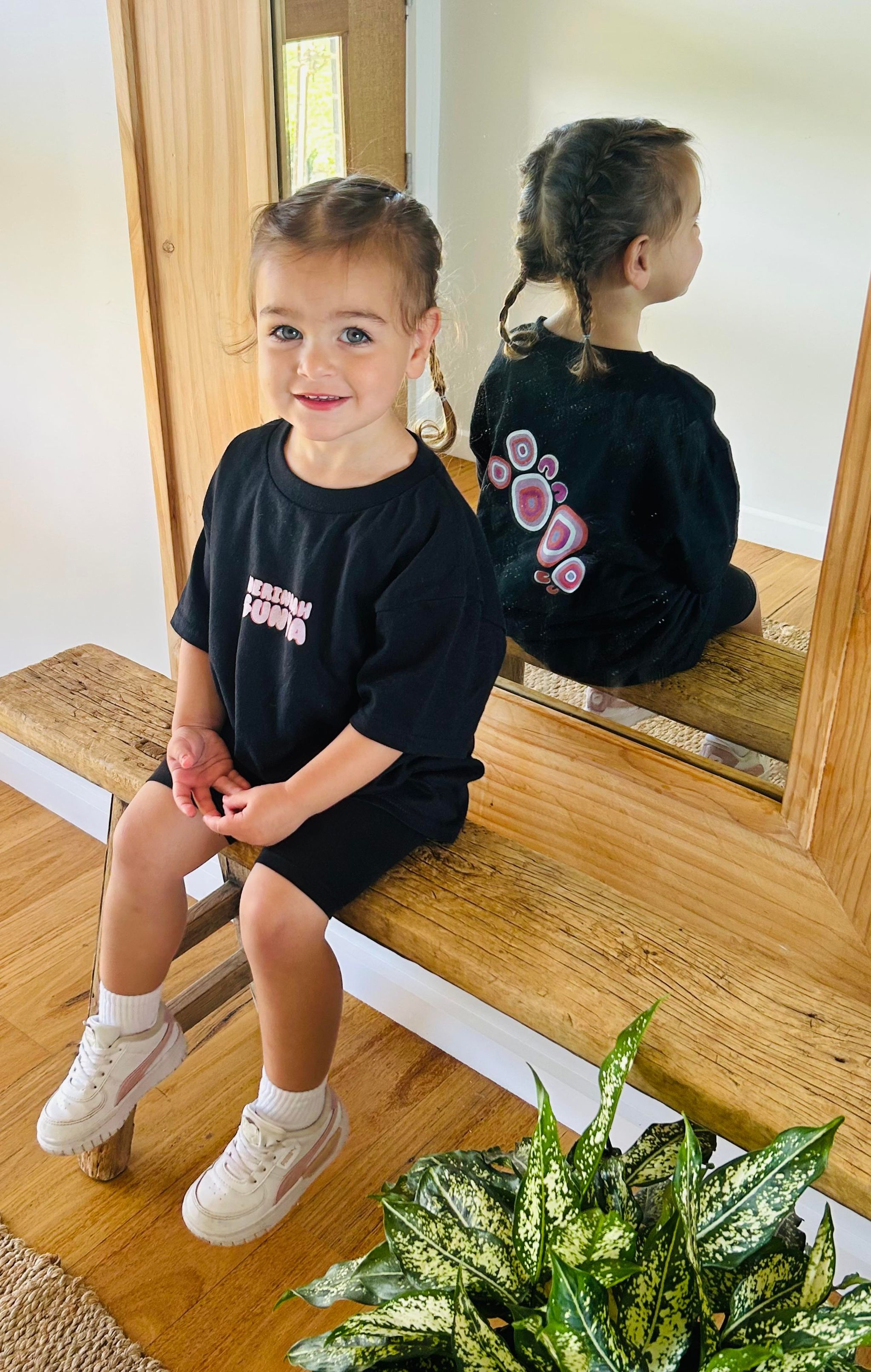Merindah-Gunya MG Kids Tee